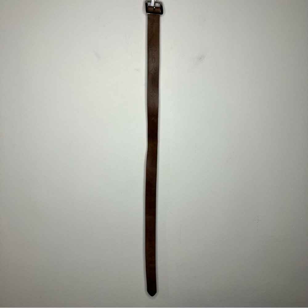 Arizona Jean company cow hide leather beltโ size small - Picture 6 of 6